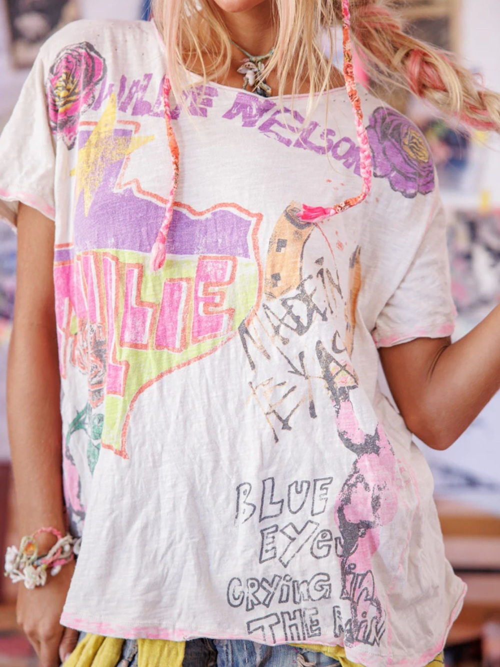 Magnolia Pearl X Willie Nelson Standing Ovation Tee floral Texas boyfriend cut
